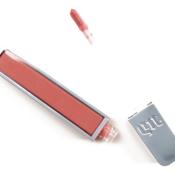 FUEL 🔥 Urban Decay DISCONTINUED Hi-Fi Shine Ultra Cushion Lipgloss NWT - Picture 6 of 7